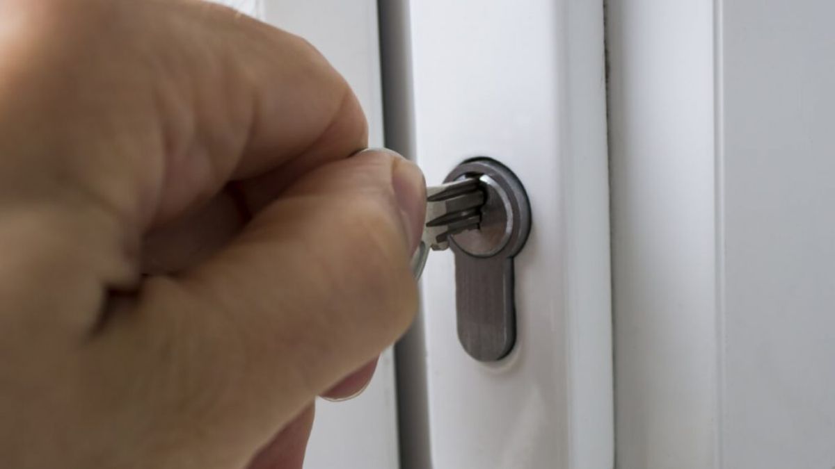 Sash Locks