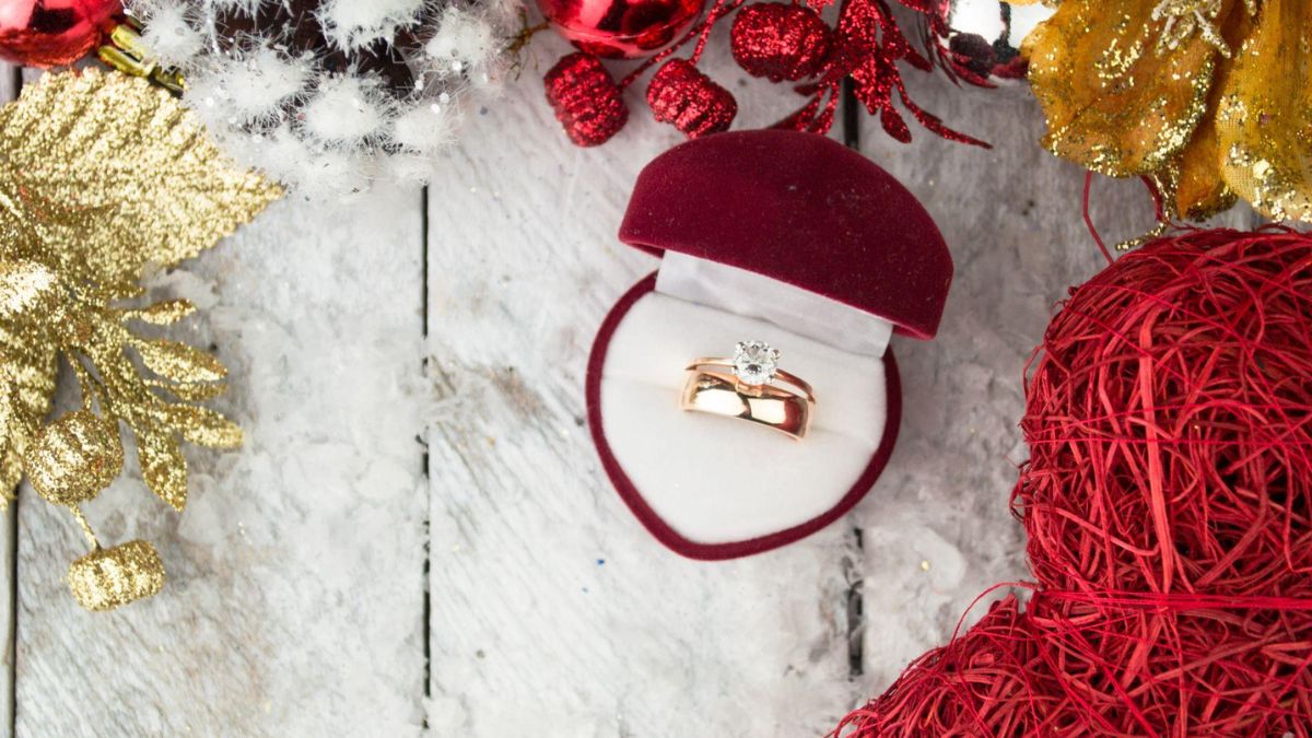 Moissanite Engagement Rings