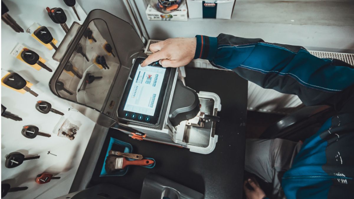 Auto Locksmith