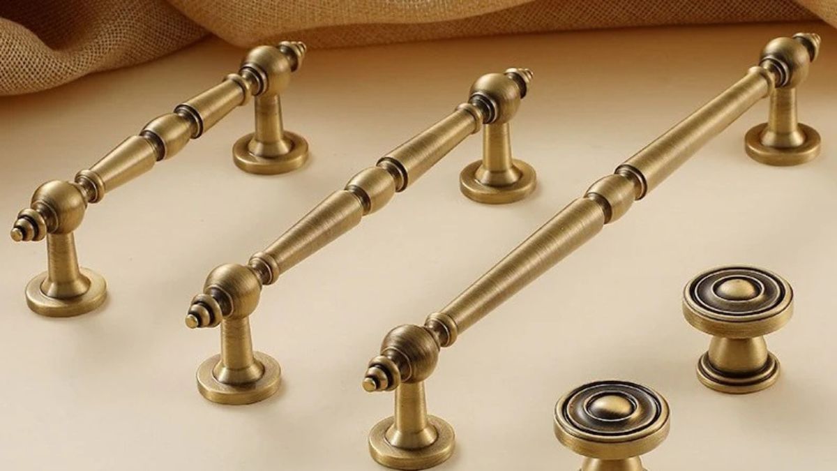 brushed brass kitchen handles
